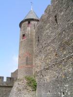 Carcassonne - 28 ou 29 - Tour du chateau comtal.jpg
